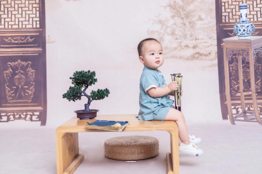 广元宝宝吃迷糊奶如何纠正